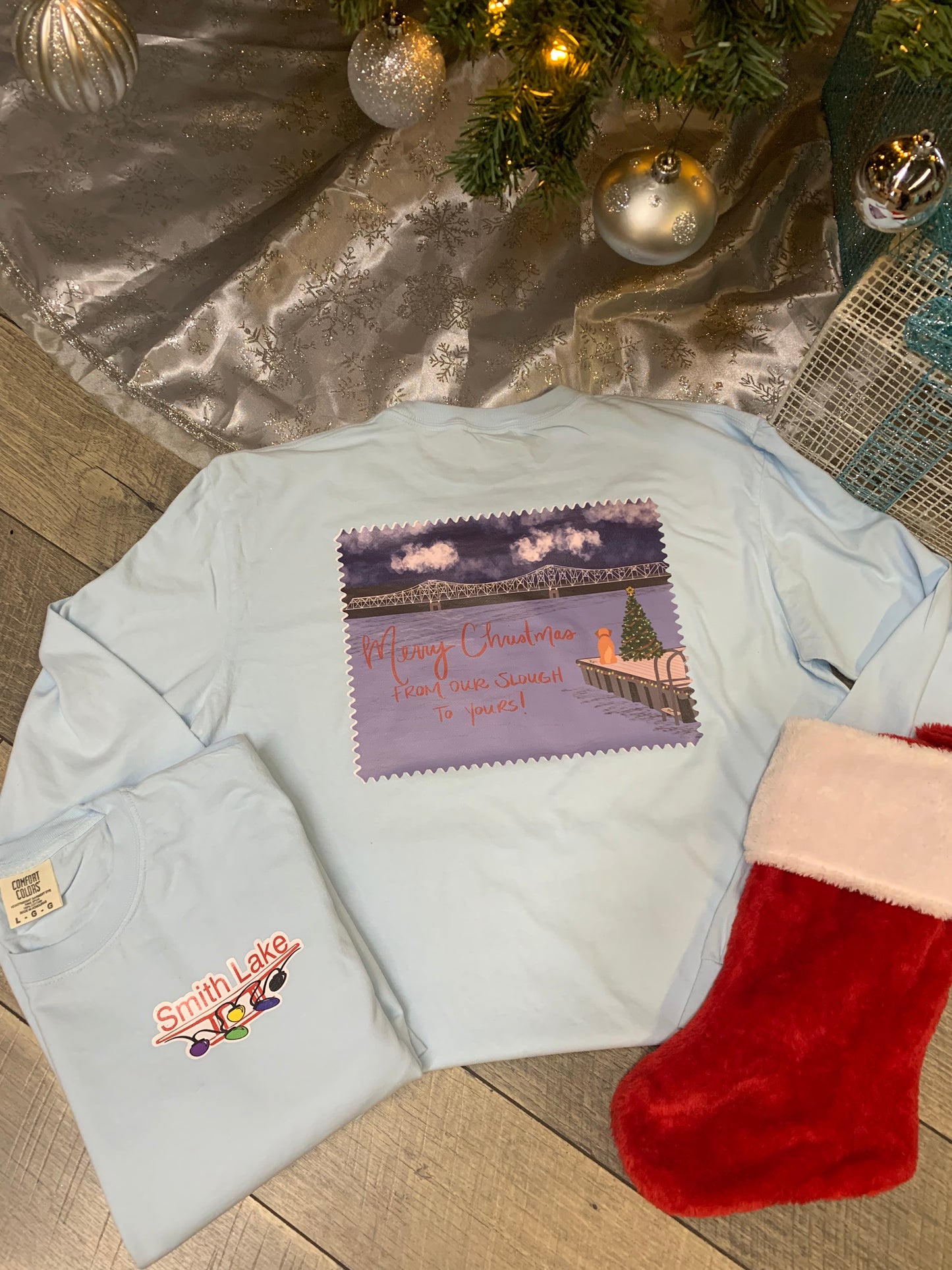 Smith Lake Christmas Long Sleeve Postcard version